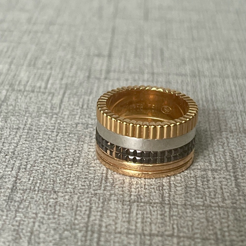 BOUCHERON quatro ring